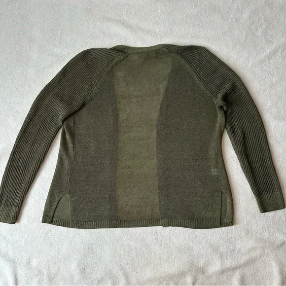 Loft Linen Rayon Blend Olive Green Cardigan No Closure Sage Army, size Medium - Picture 12 of 16